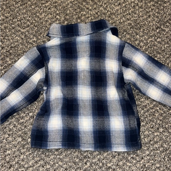 Old Navy 3T Blue Plaid Flannel - Picture 3 of 3